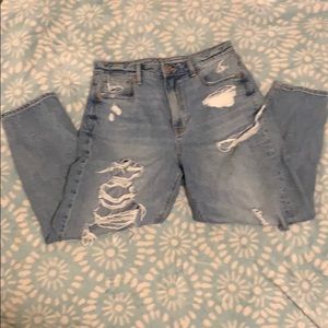 American Eagle Mom Jeans!